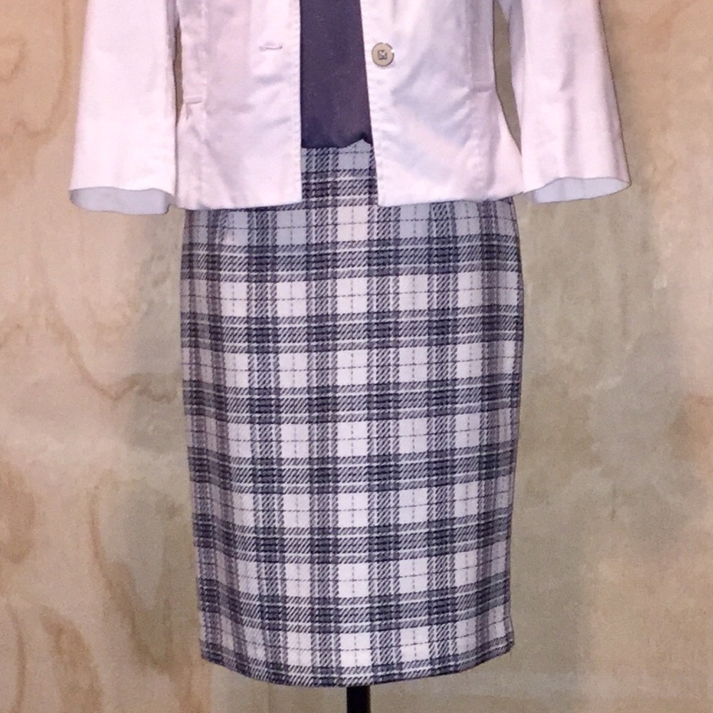HILLARD & HANSON Pencil Skirt